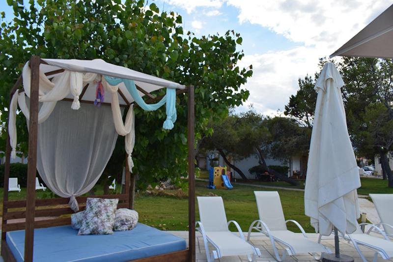 Marzi Beach And Bungalows Kokkonion Exterior photo