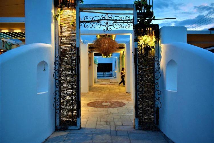 Marzi Beach And Bungalows Kokkonion Exterior photo
